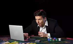 online casino player