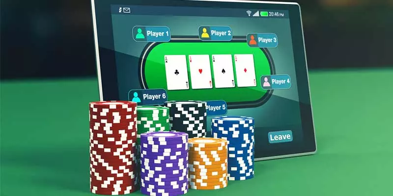 Which 3 online games have the most players?