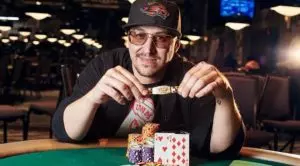 Rulah Divine Wins His First WSOP Bracelet by Taking Down 2017 WSOP $1,000 NLHE