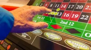 British Problem Gambler Is Trying to Battle His Gambling Addiction after Unsuccessful Suicide Attempt