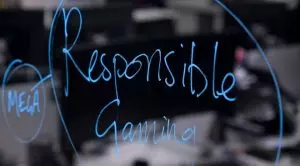 NSW Government Warns Operators about the Delivery Irregularities of Responsible Gambling Messages in Their Ads