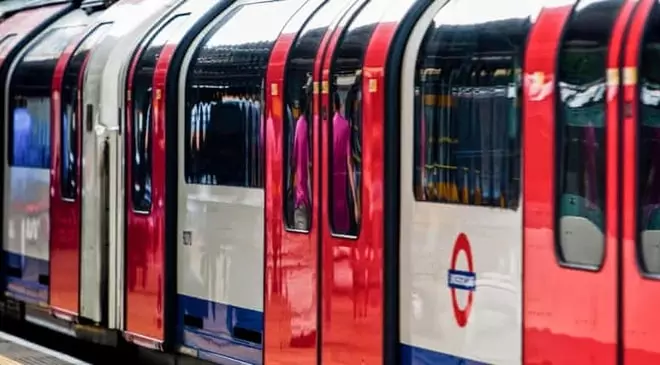 TfL Considering Ways to Implement Gambling Advertising Ban upon Mayor of London’s Request
