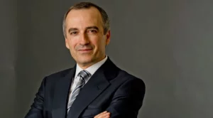 John Borghetti Succeeds William McBeath as Chair of Crown Resorts