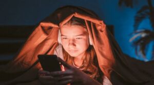 Greece Pioneers Nationwide Device-Based Gambling Ban for Minors