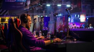 Mobile Gaming Communities Reshape the Social Landscape for Gamers