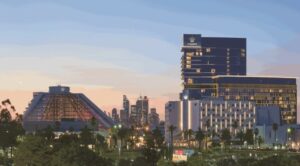 Crown Perth Sets Timeline for Mandatory Carded Play on Gaming Floor