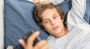 Rising Trend of Teen Gambling Poses Challenges for New York Schools