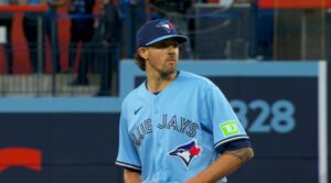 Ontario Sports Betting Revenue Slips Despite Increased Wagers, Blue Jays Playoff Surge Ontario Sports Betting Revenue Slips Despite Increased Wagers, Blue Jays Playoff Surge