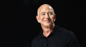 Fake Casino Websites Exploit Amazon Branding and Jeff Bezos’ Likeness in Italy