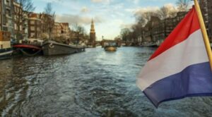 Dutch Gamblers Increasingly Turn to Offshore Sites Amid Stricter Home Regulations