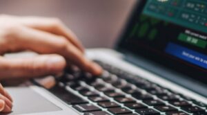 Unregulated Skins Gambling Market Grows Beyond Licensed Betting Sector